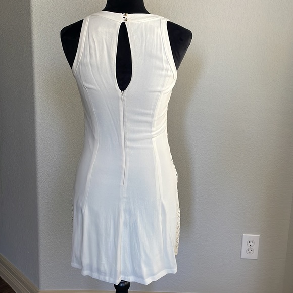 Studio F, Lace Dress - Picture 2 of 12